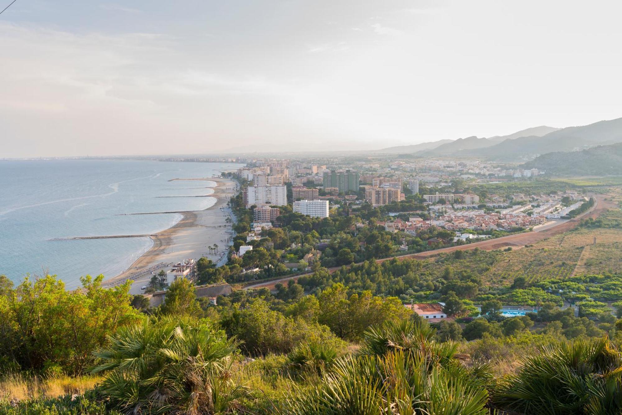 Hostal La Torre Беникасим Экстерьер фото